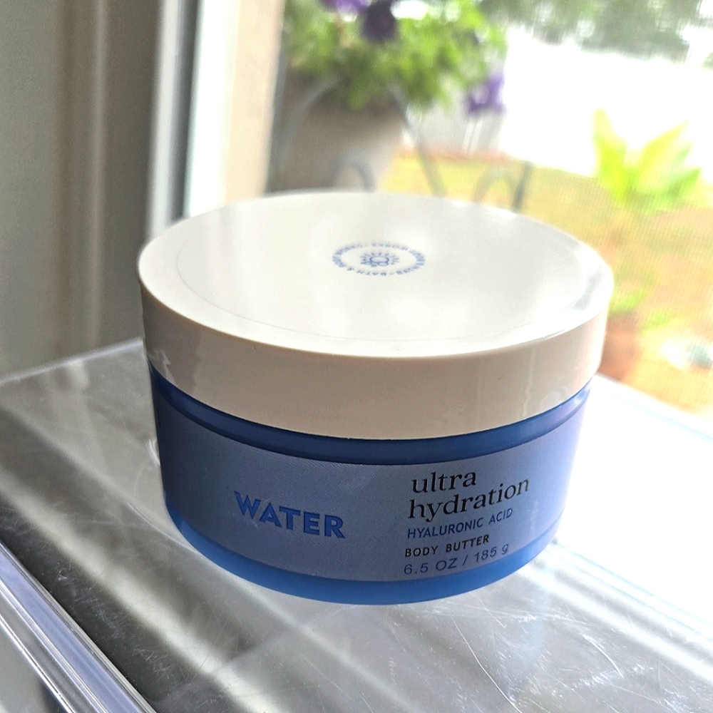 WATER Ultra Hydration Body Butter • Bath & Body Works